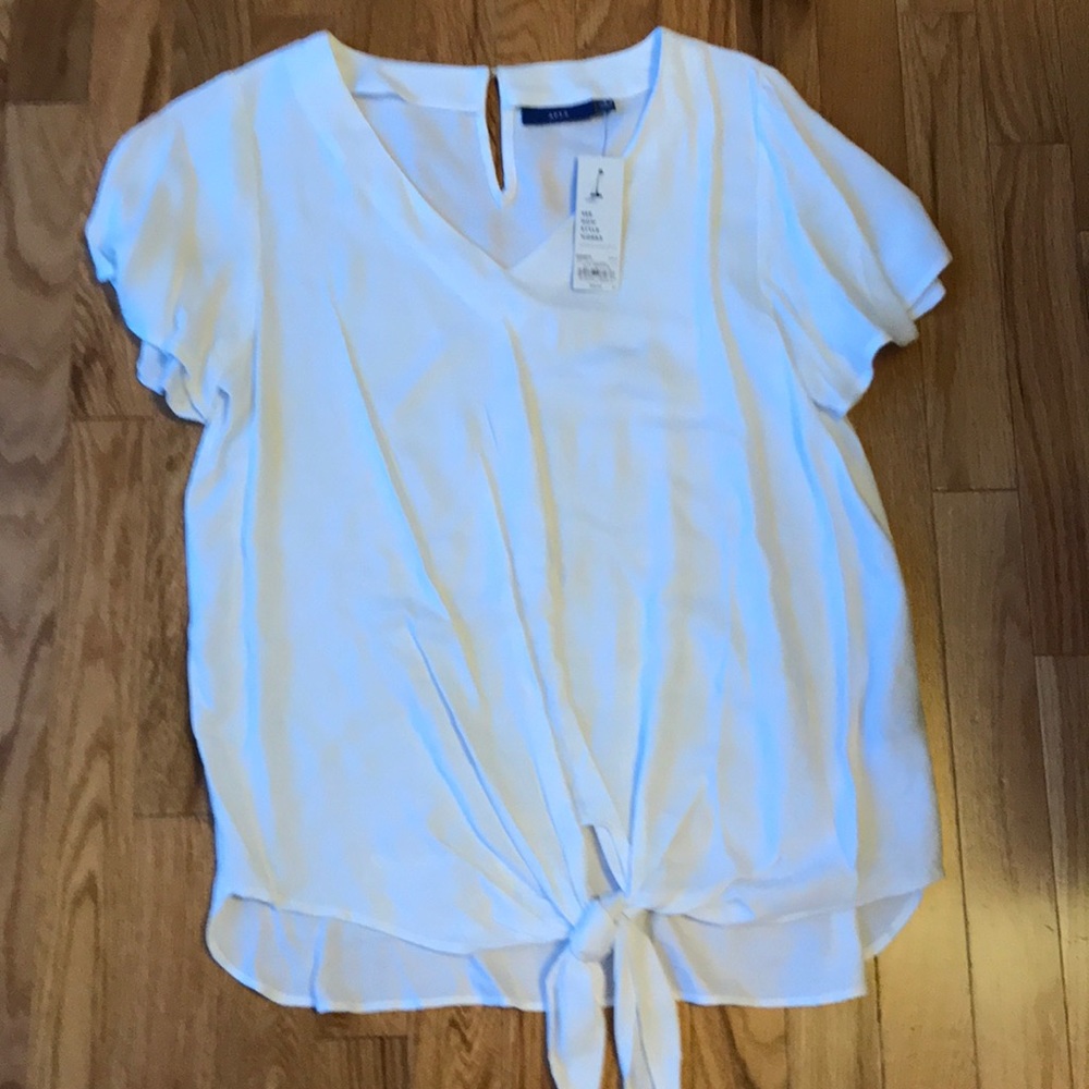 White Apt 9 shirt